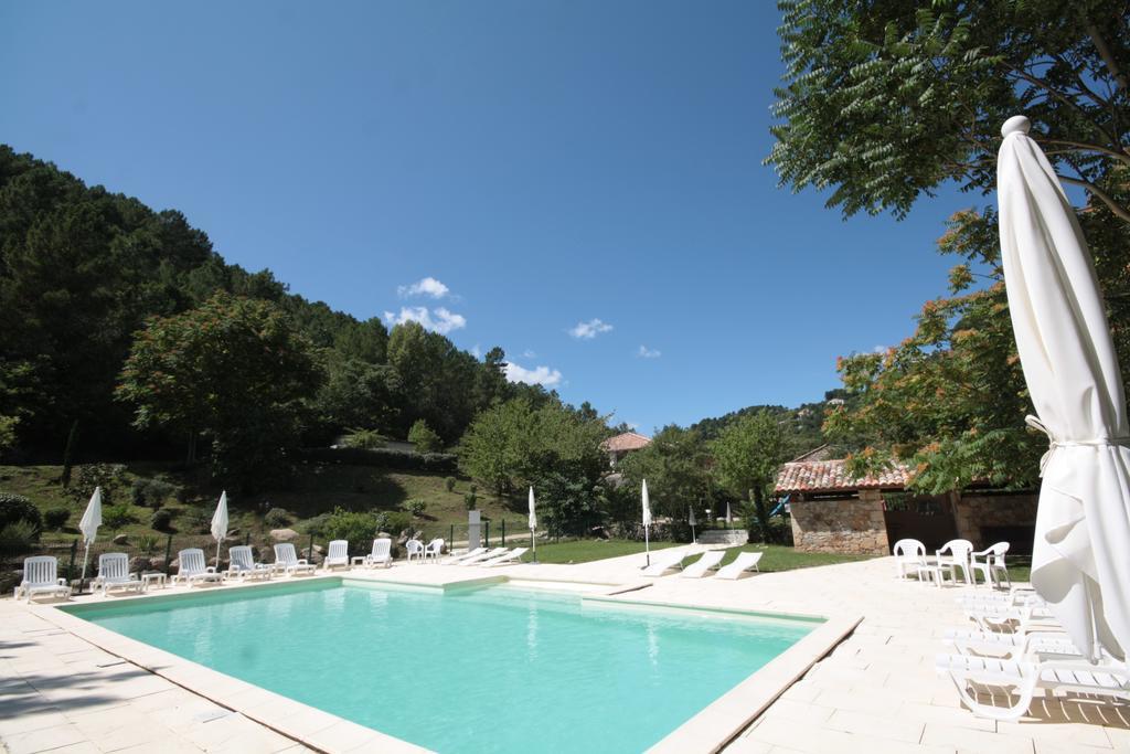 Logis Hotel Restaurant Le Domaine De L'Eau Vive Largentiere Exterior photo
