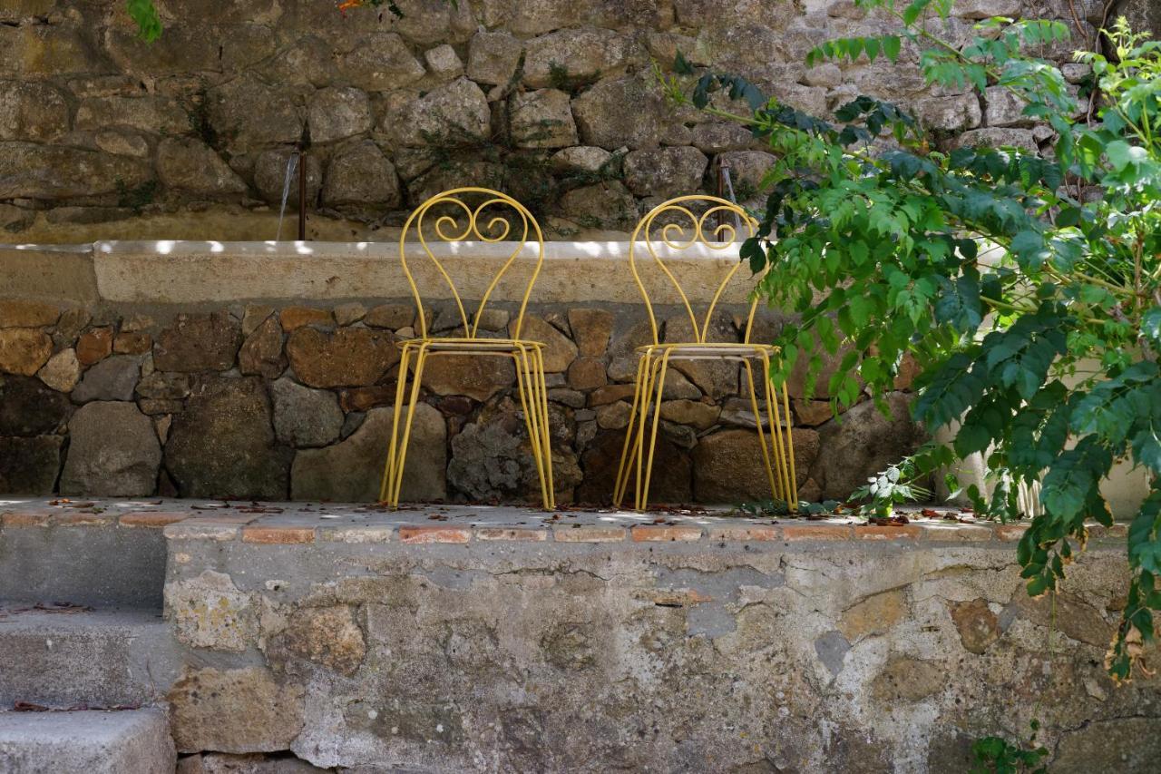 Logis Hotel Restaurant Le Domaine De L'Eau Vive Largentiere Exterior photo